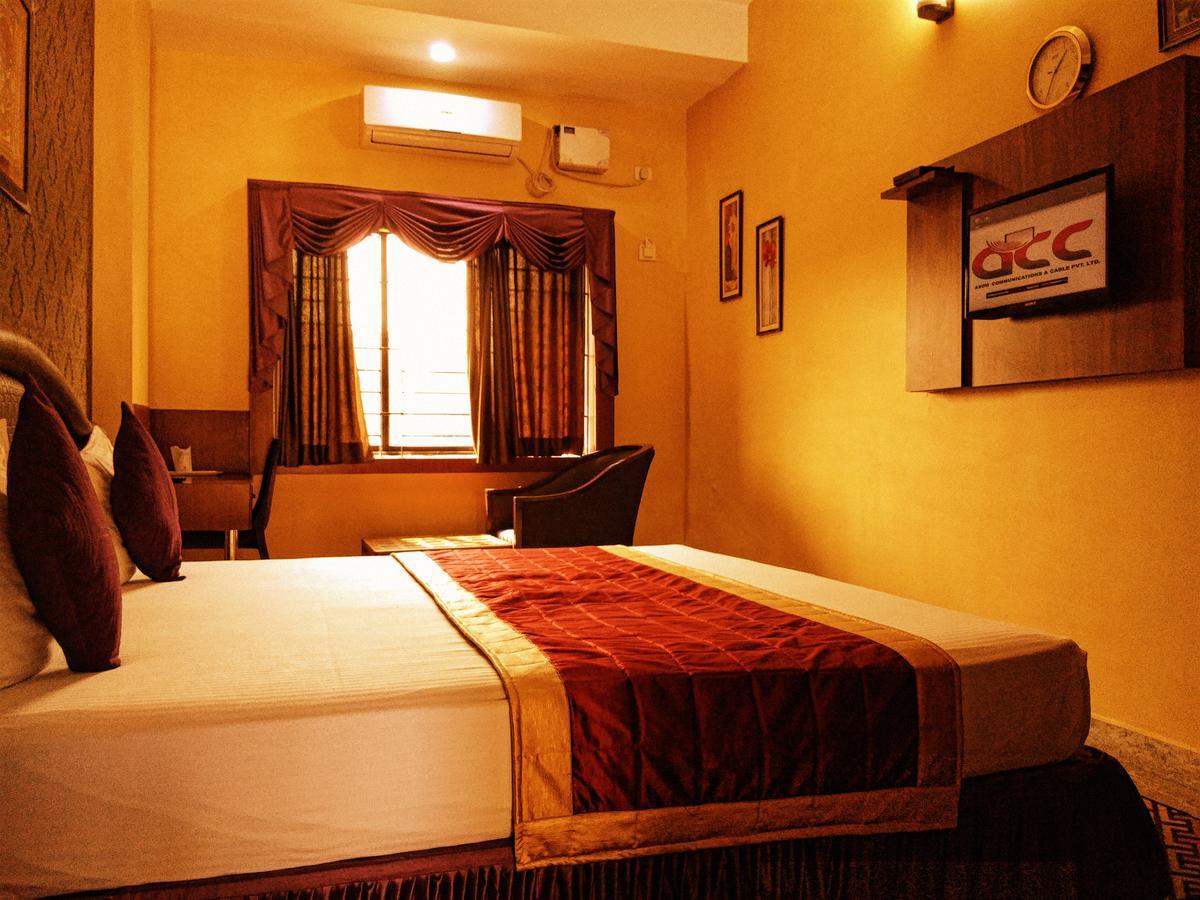 Hotel Sai Kripa Inn กูวาฮาติ ภายนอก รูปภาพ